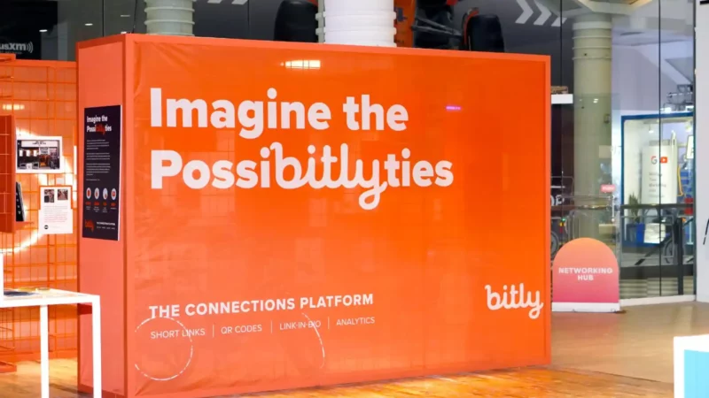 Read article: How to Activate Your Next Event with QR Codes: Tips From Bitly’s Brand Team